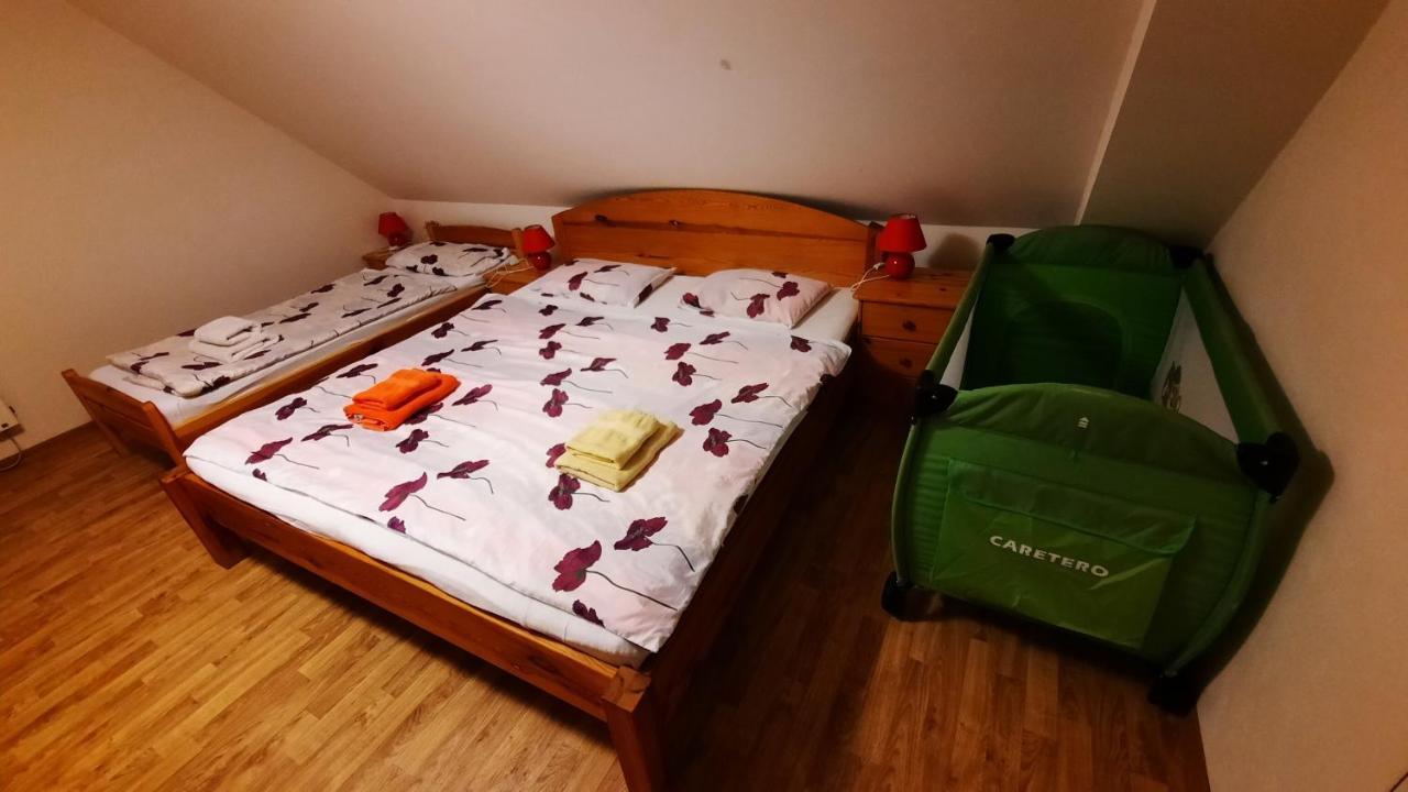 Podkrovi V Jihoceskem Statku Nemejice Екстер'єр фото